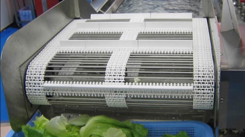 老年人炒菜机器人：革新烹饪方式，优缺点解析